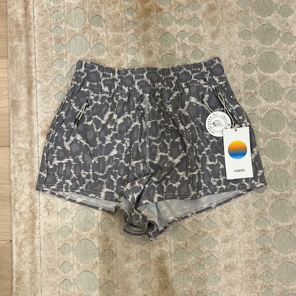 Vuori Pants - Cheetah/Camo-ish Shorts. NWT. No stains.